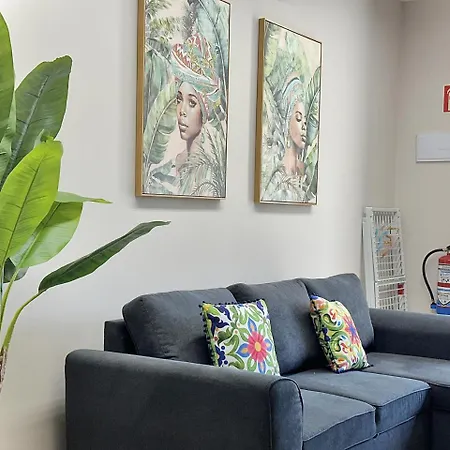 דירה Flower Deluxe Bajo Con Jardin 6084 נוחה